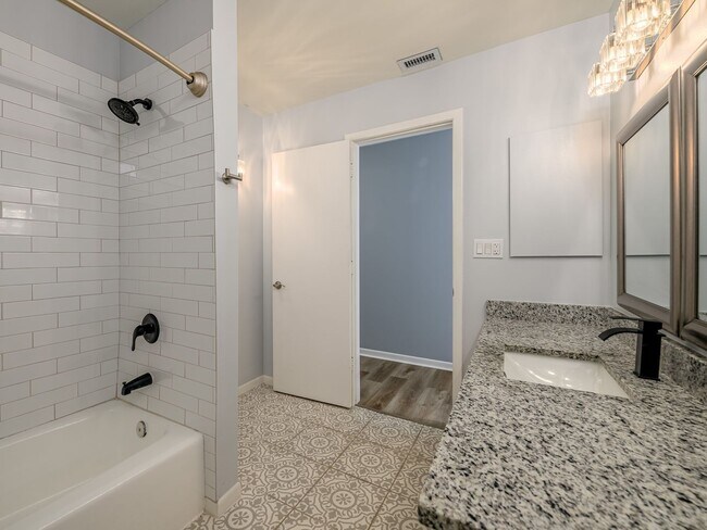 Building Photo - 6304 Grand Bahama Cir