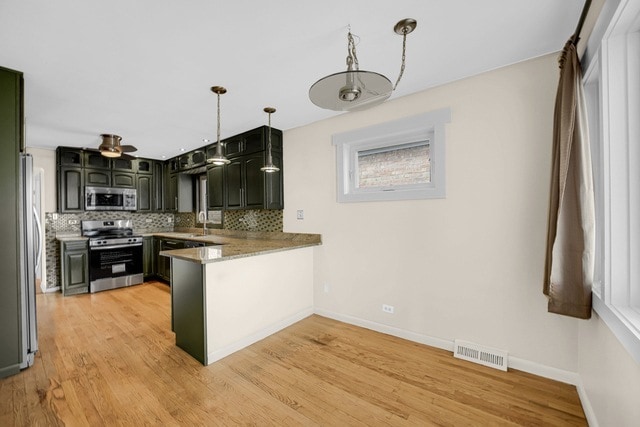 Building Photo - 7520 W Carmen Ave