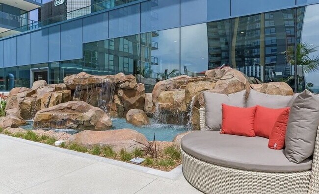 Building Photo - Panoramic Bayfront Luxury Living in the Heart of Little Italy
