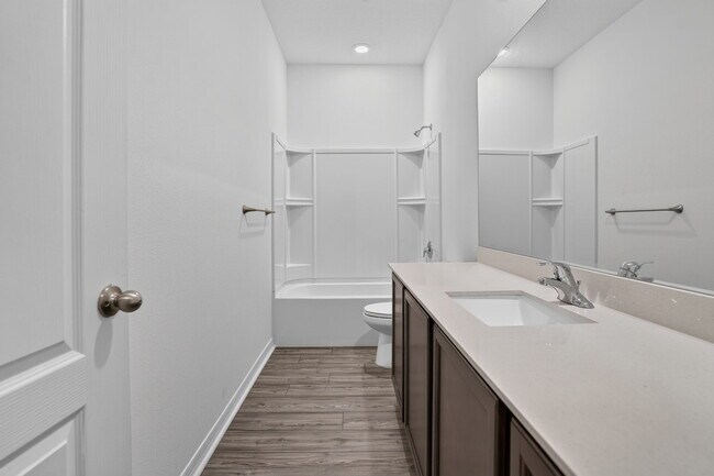Building Photo - 6170 Dolostone Dr