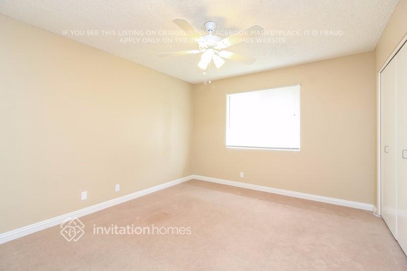 Building Photo - 41797 Royal Palm Dr