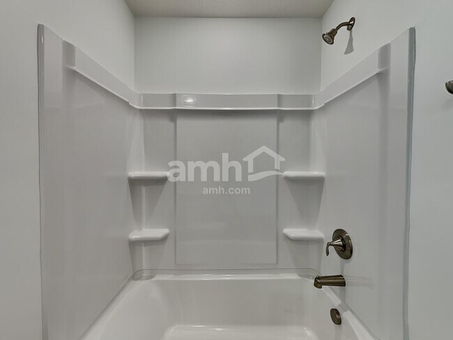 Building Photo - 8331 Merlin Dr