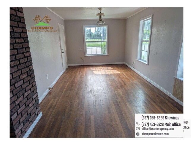 Building Photo - Two bedroom house available for rent in La...