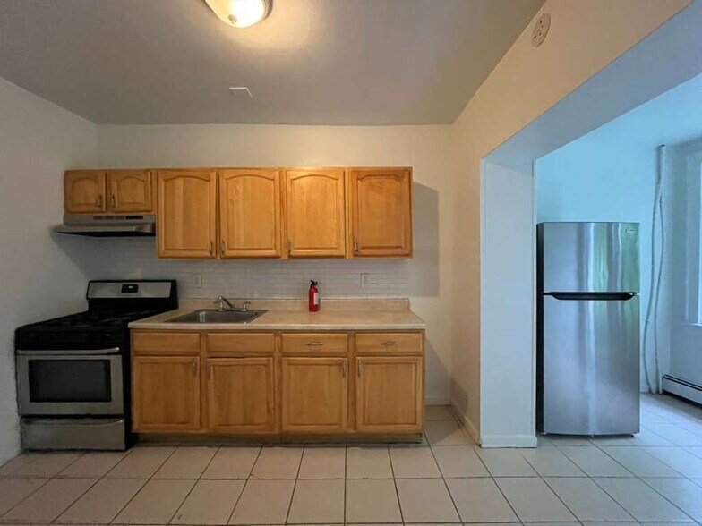Building Photo - 31 Van Nostrand Ave