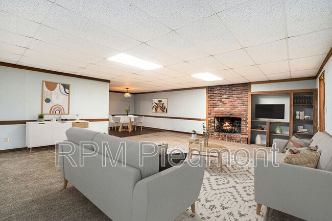 Building Photo - 175 Wavetree Dr