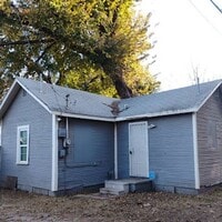 Building Photo - 4 SE 27th St