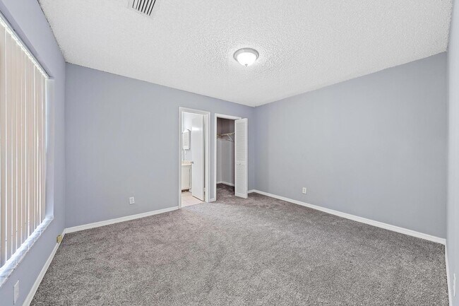Building Photo - 352 Prestwick Cir
