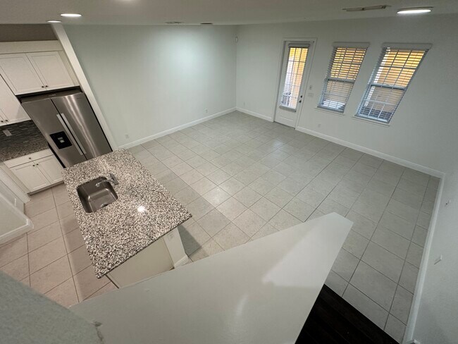 Building Photo - 15479 Sugar Citrus Dr