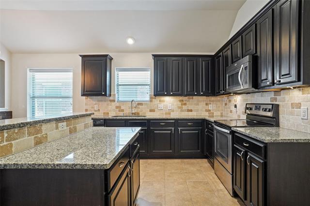 Building Photo - 11817 Cape Cod Springs Dr