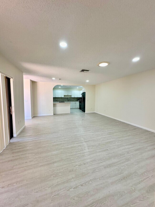 Building Photo - 8076 Ambach Way