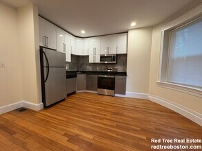 Building Photo - 191 Winthrop Rd