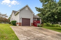 Building Photo - 39 Orrin Ct