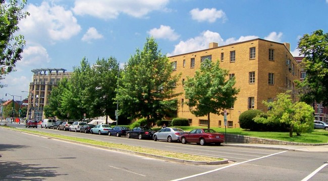 Building Photo - New Hampshire House