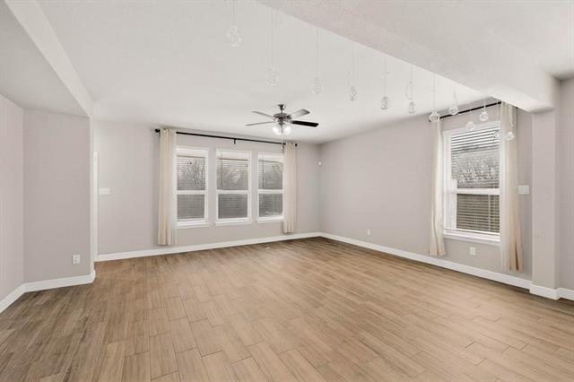 Building Photo - 625 Hogan Dr