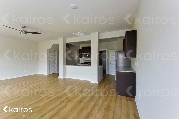 Building Photo - 6402 Upchurch Dr