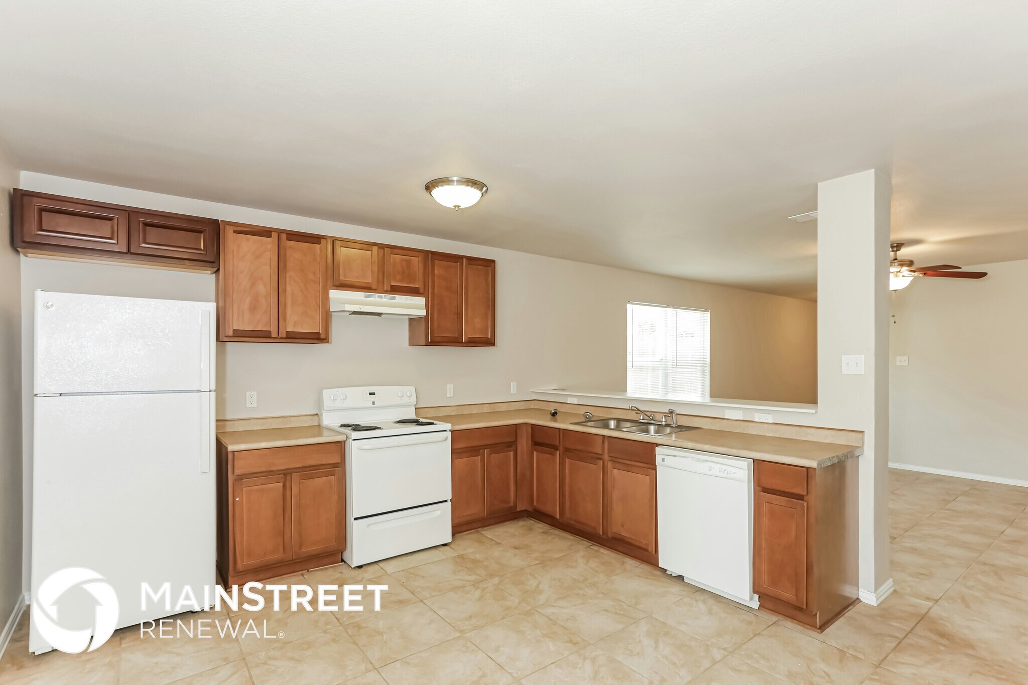 Building Photo - 706 Lloyd St