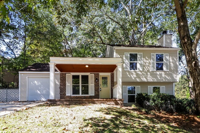 Building Photo - 405 Rill Crest Ct