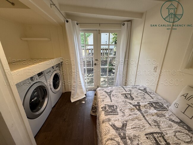 Building Photo - Adorable Three Bedroom Downtown Carmel-by-...