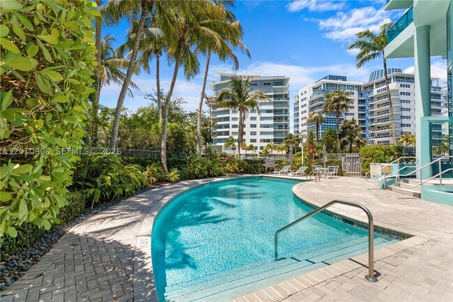 Building Photo - 6000 Indian Creek Dr