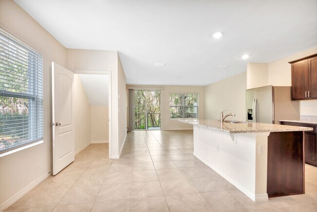 Building Photo - 35 Vista Oaks Ln