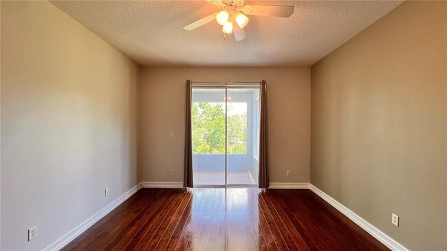 Building Photo - 949 Dekleva Dr
