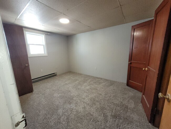Building Photo - 23 Cloister Ave