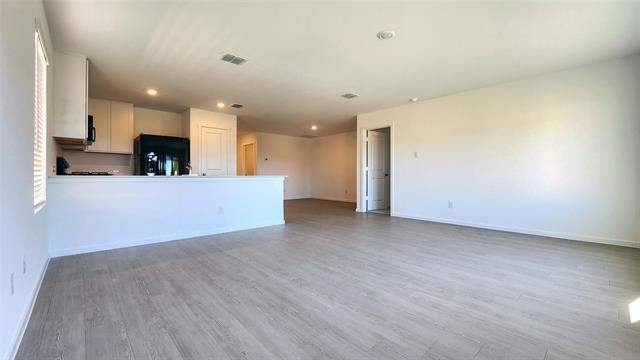 Building Photo - 7149 Waterford Crk Ct