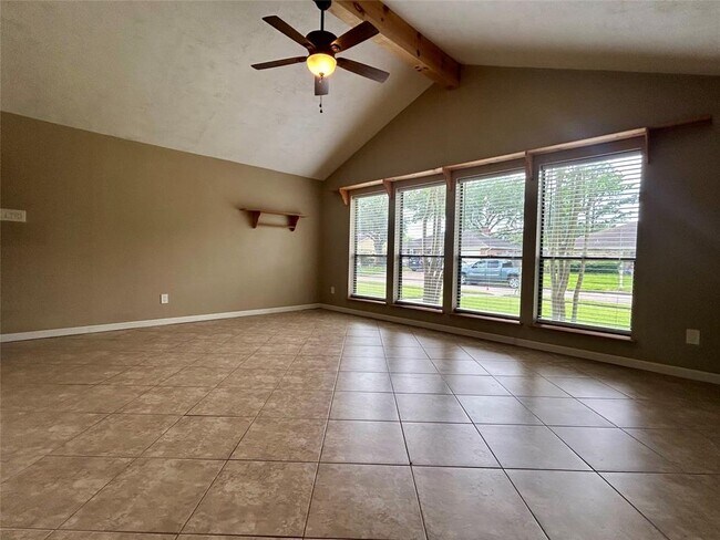 Building Photo - 2711 Laurel Creek Way