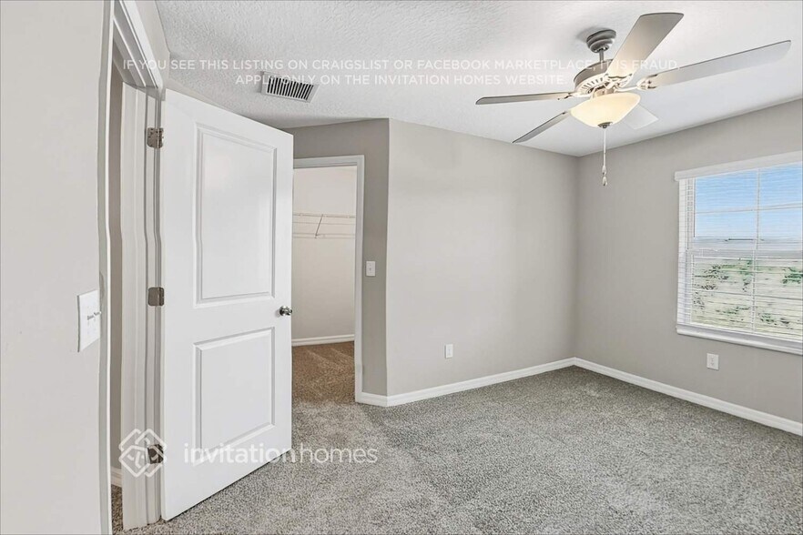 Building Photo - 8471 Druid Oaks Ln
