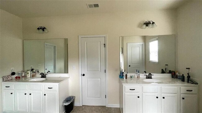 Building Photo - 7620 Farrow Pass Cir