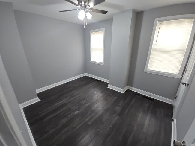 Building Photo - 5 Bedroom Townhouse in Pigtown