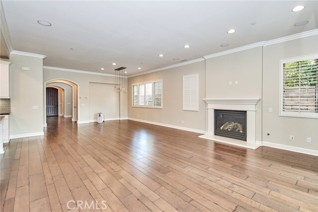 Building Photo - 116 Bridle Path