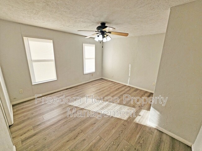 Building Photo - 1230 Windy Ln