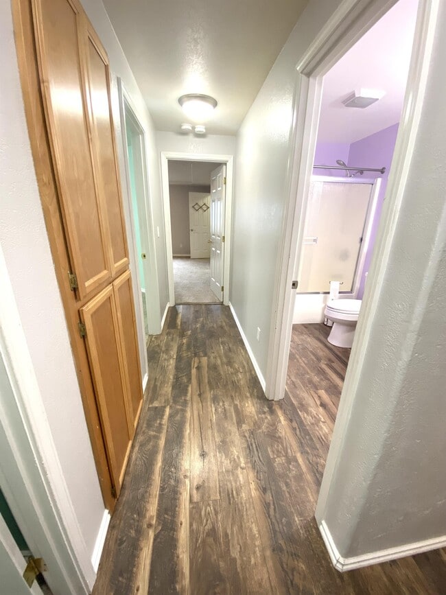 Building Photo - 1414 Pheasant Way