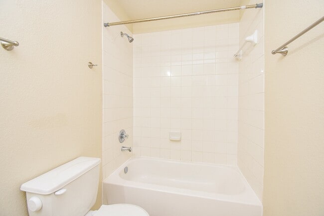 Building Photo - 29223 Legends Bluff Dr