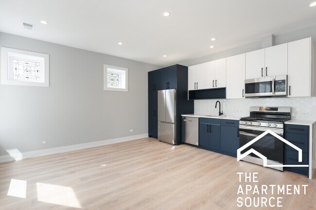 Building Photo - 2200 N Kedzie Blvd