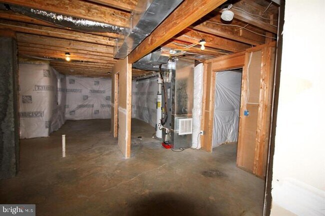 Building Photo - 35382 Gosling Ln