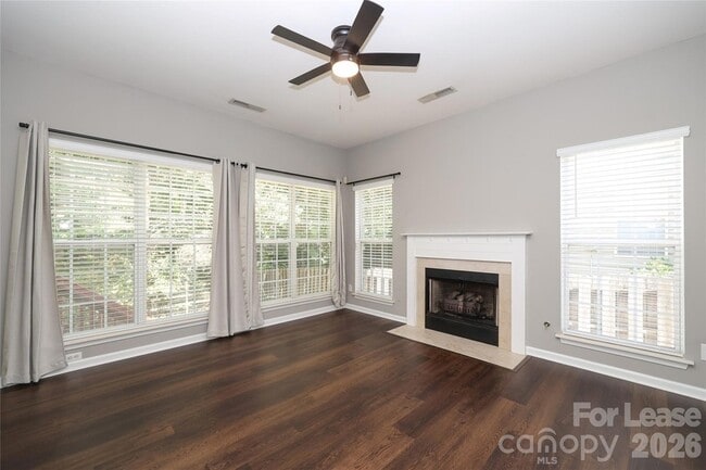 Building Photo - 8306 Hornwood Ct