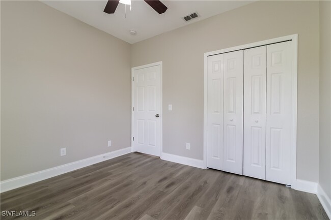 Building Photo - 4510 6th St W