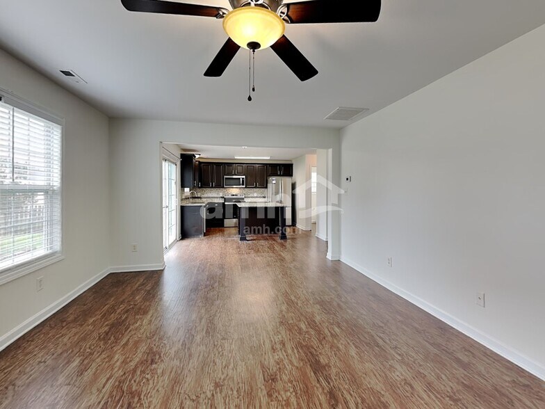 Building Photo - 12812 Walking Stick Dr