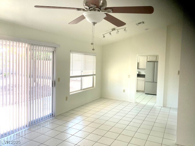 Building Photo - 2520 Silverton Dr