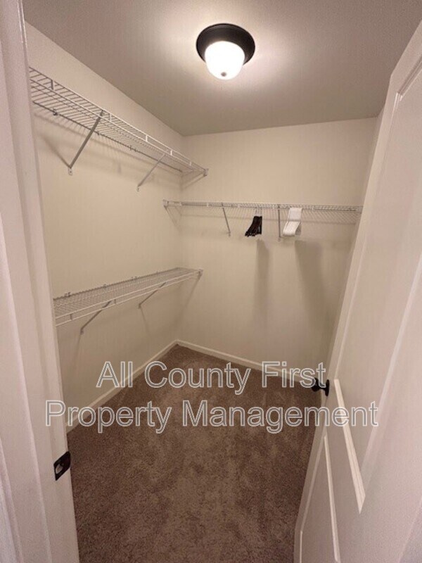 Building Photo - 2662 Stonekey Bend