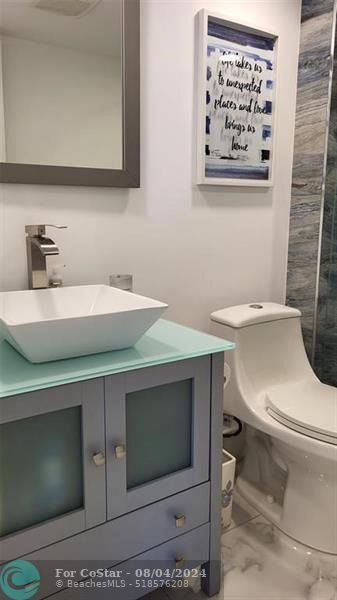 Building Photo - 1360 S Ocean Blvd