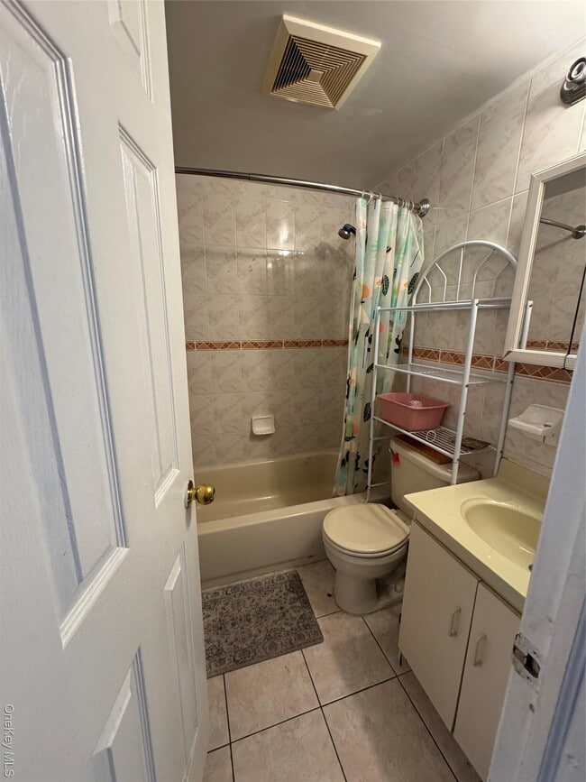 Building Photo - 44-41 College Point Blvd