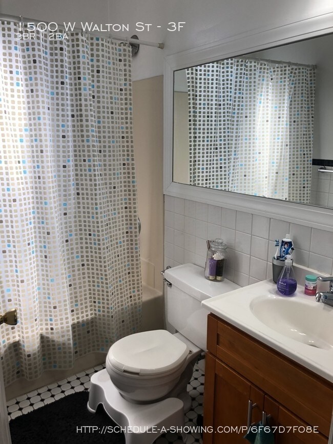 Building Photo - 1500 W Walton St