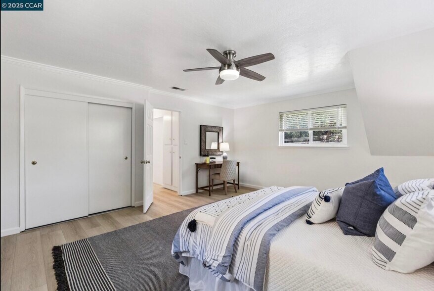 Building Photo - 1600 Springbrook Rd