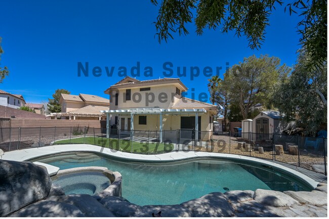 Building Photo - NW!!!  4 Bedrooms!!! Pool!! Spa!! Water Fa...