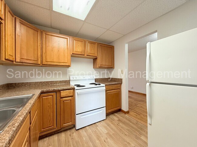 Building Photo - For Lease | Brookside | Available Now!