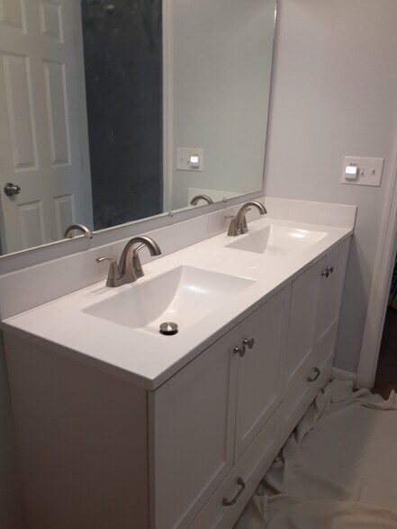 Building Photo - 17272 Whitewater Ct