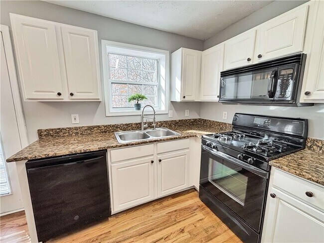 Building Photo - 3829 Mast Ct NW